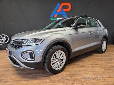 Occasion VW T-Roc Style 116 ch (85 kW) 2023 Gris SUV