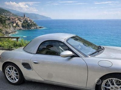 Usata Porsche Boxster 220 CV (161 kW) 1999 Grigio Cabrio