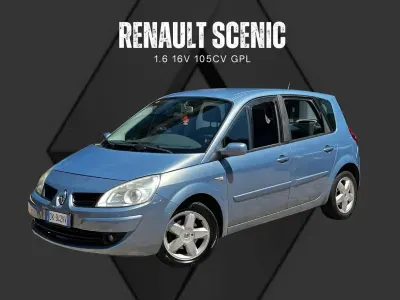 Usata Renault Scénic II 105 CV (77 kW) 2007 Blu/azzurro Monovolume