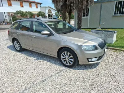 Usata Skoda Octavia Ambition 110 CV (80 kW) 2016 Station wagon