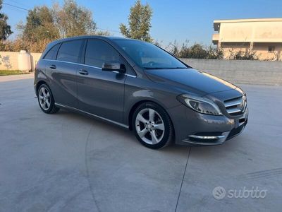 usata Mercedes B180 classecdi premium