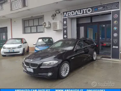 Usata BMW 520 184 CV (135 kW) 2013 Nero Station wagon