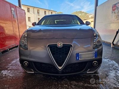 Usata Alfa Romeo Giulietta 120 CV (88 kW) 2018 Grigio Utilitaria
