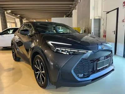 Usata Toyota C-HR Trend 152 CV (111 kW) 2024 Other SUV