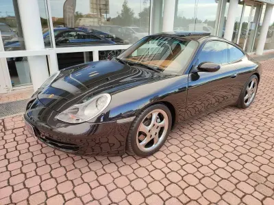Usata Porsche 996 300 CV (220 kW) 2000 Nero Coupé