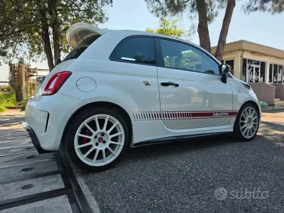 Usata Abarth 500 Esseesse 135 CV (99 kW) 2011 Bianco Berlina