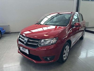 Usata Dacia Sandero Lauréate 75 CV (55 kW) 2013 Bordeaux met Berlina