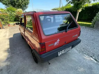 Usata Fiat 750 Young 34 CV (25 kW) 1991 Rosso Berlina