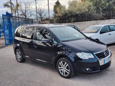 usata VW Touran 1.4 16V TSI 150CV Highline Ecofuel del 2010