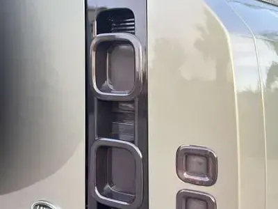 Usata Land Rover Defender HSE 200 CV (147 kW) 2021 SUV