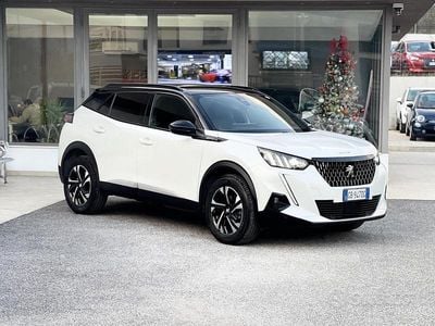 Usata Peugeot 2008 GT-line 131 CV (96 kW) 2020 Bianco SUV