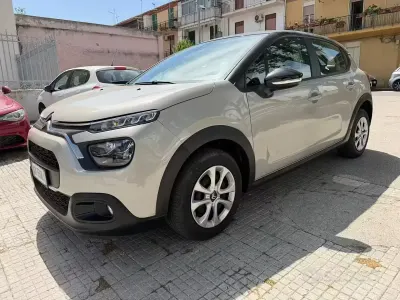 Usata Citroën C3 102 CV (75 kW) 2023 Utilitaria