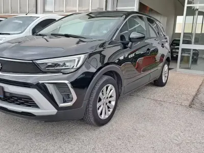 Usata Opel Crossland X 110 CV (80 kW) 2021 Nero SUV