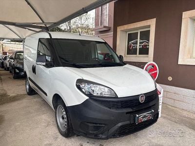 Usata Fiat Doblò Trekking 120 CV (88 kW) 2021 Bianco Monovolume