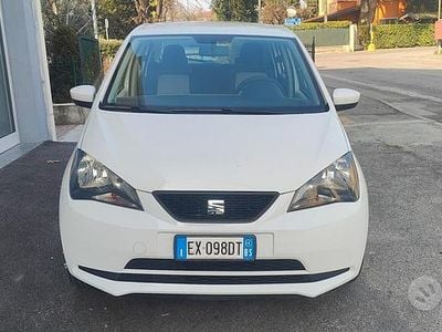 Usata Seat Mii Reference 68 CV (50 kW) 2014 Bianco Utilitaria