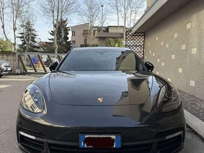 Usata Porsche Panamera 4 449 CV (330 kW) 2019 Grigio Berlina