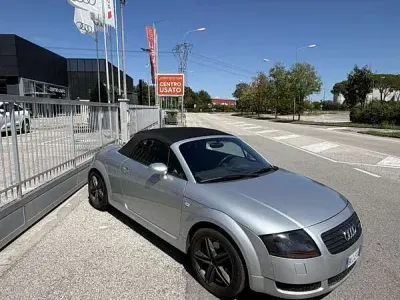 Usata Audi TT Roadster 224 CV (164 kW) 2000 Cabrio