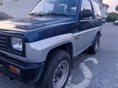 Usata Daihatsu Feroza 86 CV (63 kW) 1989 Blu/azzurro SUV