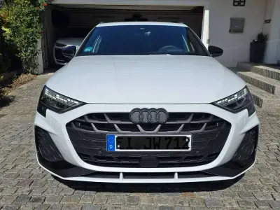 Usata Audi A3 S-Line 150 CV (110 kW) 2024 Bianco ghiaccio Station wagon