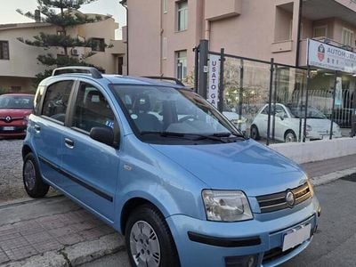 Usata Fiat Panda Emotion 60 CV (44 kW) 2006 Blu Utilitaria