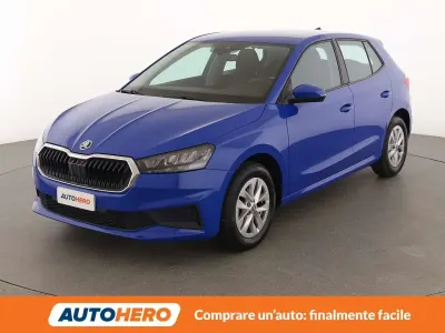 Usata Skoda Fabia Ambition 95 CV (69 kW) 2022 Blu/azzurro Utilitaria