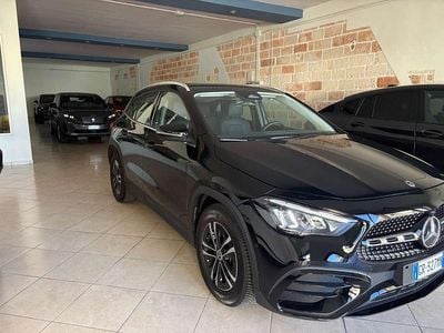 Usata Mercedes GLA200 Advanced 150 CV (110 kW) 2023 Nero SUV