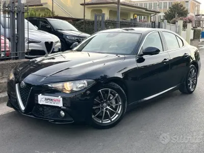Usata Alfa Romeo Giulia Super 150 CV (110 kW) 2017 Nero Berlina