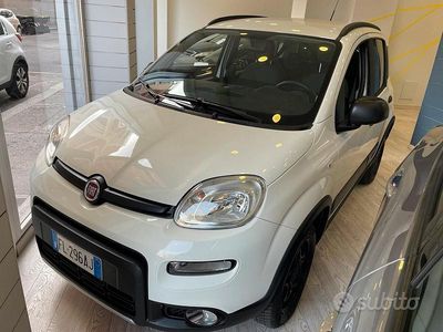 Usata Fiat Panda 4x4 S 86 CV (63 kW) 2017 Bianco Utilitaria