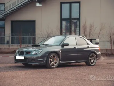 Usado Subaru Impreza 280 CV (205 kW) 2006 Gris Berlina