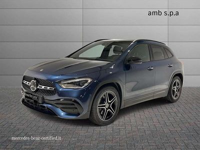Mercedes GLA220