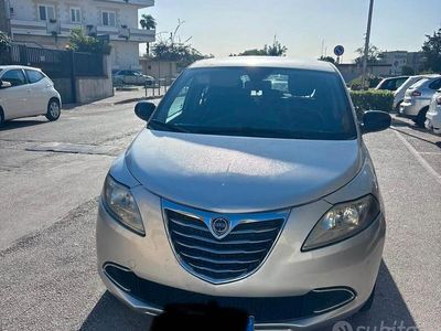 Usata Lancia Ypsilon 95 CV (69 kW) 2011 Utilitaria