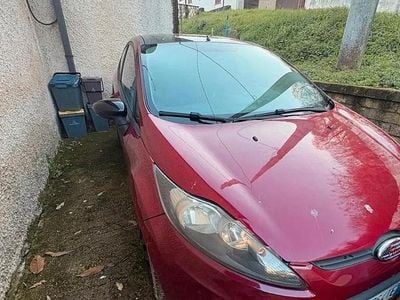 Usata Ford Fiesta 2009 Rosso Utilitaria
