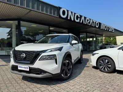 Usata Nissan X-Trail N-Connecta 213 CV (156 kW) 2025 Bianco SUV