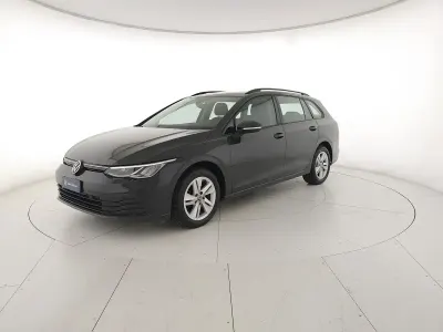Brugt VW Golf VIII Life 116 HK (85 kW) 2022 Grå Stationcar