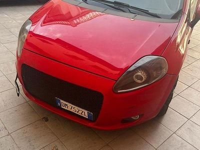 Usata Fiat Grande Punto 90 CV (66 kW) 2008 Rosso Utilitaria