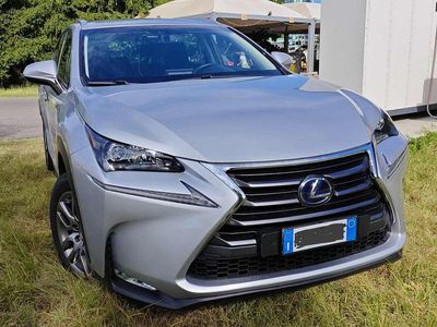 Lexus NX300h