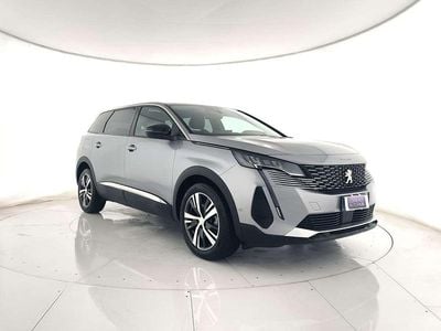 Usata Peugeot 5008 Allure 131 CV (96 kW) 2022 Grigio metallizzato SUV