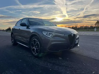 Usata Alfa Romeo Stelvio Veloce 209 CV (153 kW) 2022 Grigio SUV