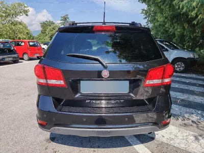 Usata Fiat Freemont 140 CV (102 kW) 2014 Nero SUV