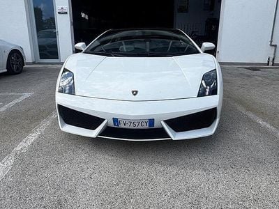 Usata Lamborghini Gallardo 560 CV (411 kW) 2009 Bianco Coupé
