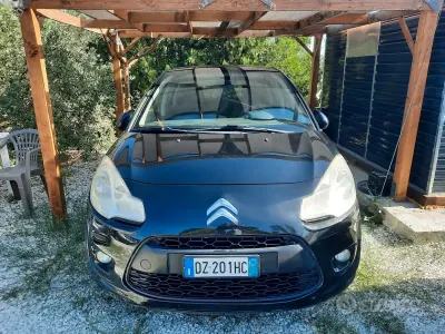 Usata Lancia Ypsilon 75 CV (55 kW) 2008 Bluazzurro Utilitaria