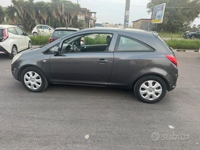 Usata Opel Corsa 2013 Grigio Utilitaria