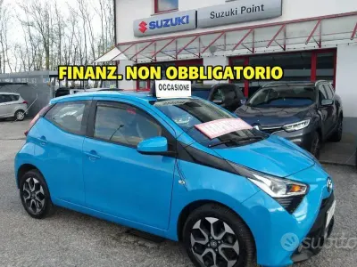 Usado Toyota Aygo 72 HP (52 kW) 2018 Azul Citadino