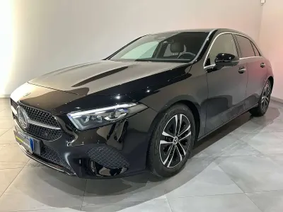 Usata Mercedes A180 Advanced Plus 136 CV (100 kW) 2023 Nero Berlina