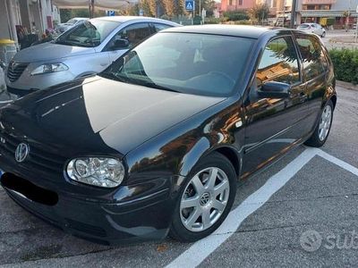 Usata VW Golf IV 204 CV (150 kW) 2000 Berlina