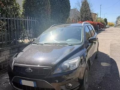 Usata Ford Focus Style 110 CV (80 kW) 2008 Nero Station wagon