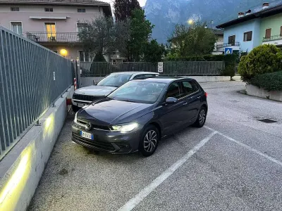 Usata VW Polo Life 95 CV (69 kW) 2023 Utilitaria