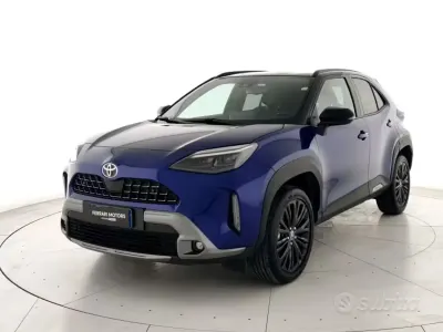 Usata Toyota Yaris Cross 92 CV (67 kW) 2023 Bluazzurro SUV