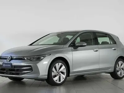 Usata VW Golf VIII Style 150 CV (110 kW) 2025 Grigio