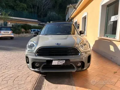 Second-hand Mini Cooper D Countryman 150 CP (110 kW) 2022 Gri SUV